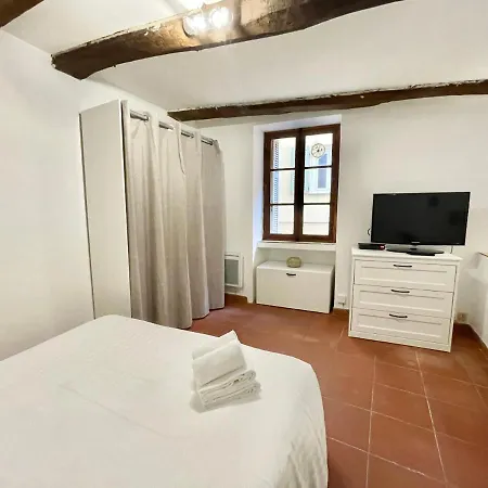 Acquassoma Vielle Duplex Apartament Mentona