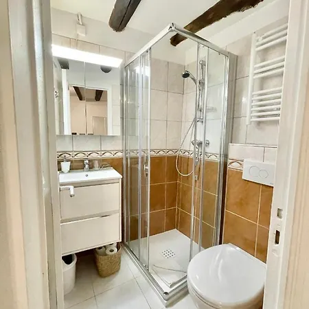 Acquassoma Vielle Duplex Ментона