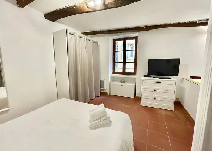 Acquassoma Vielle Duplex Apartment Menton